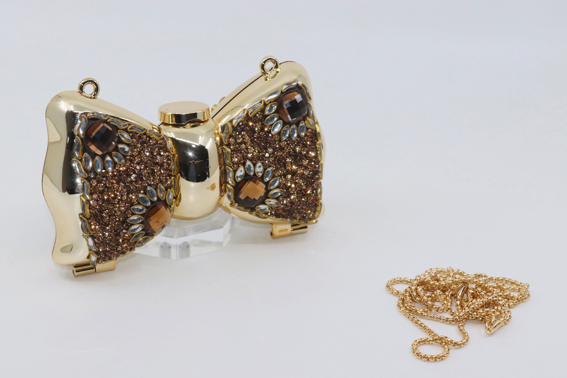 Butterfly Clutch With Chain - (SB95)