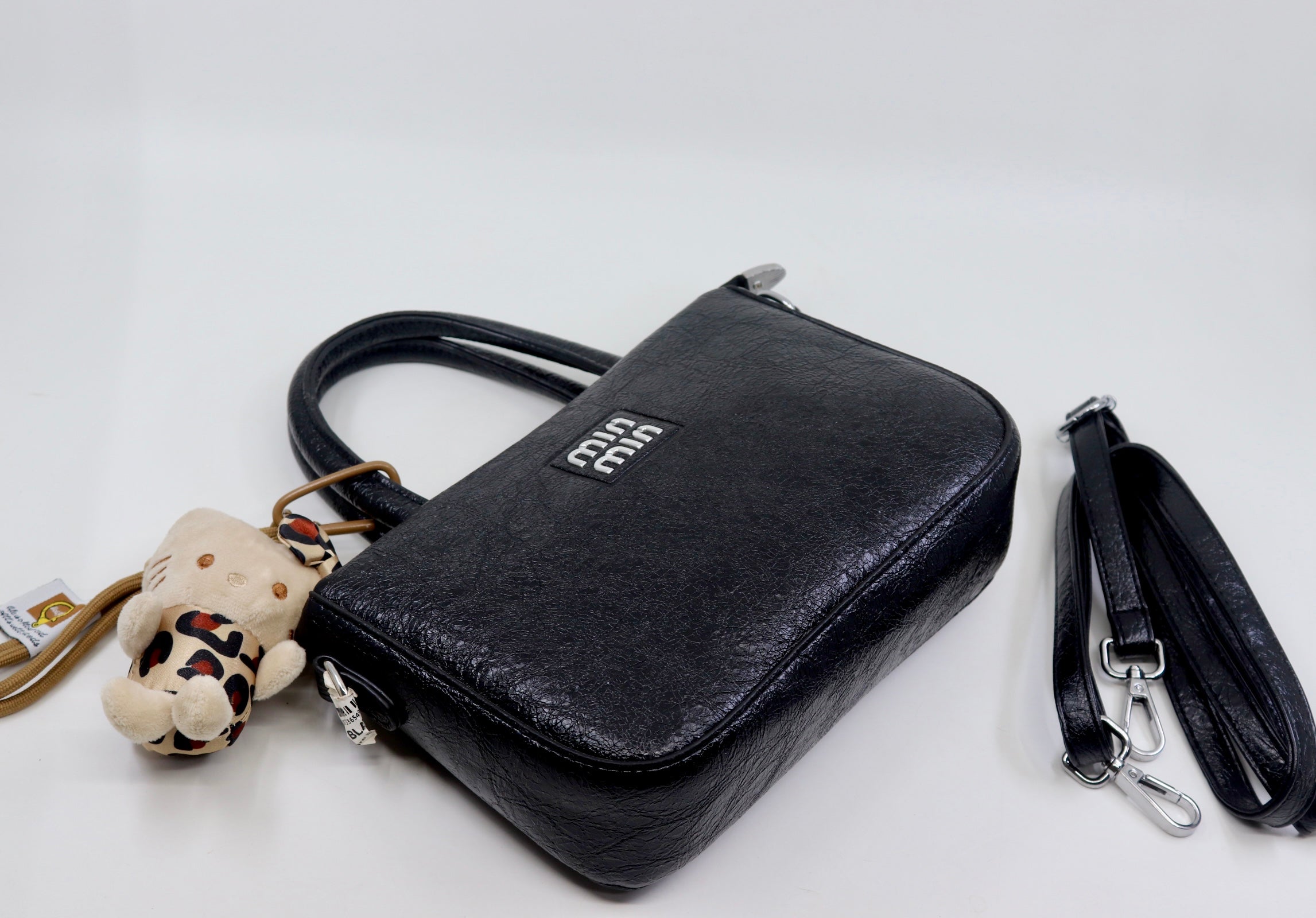 Small bag with charms (SB76)