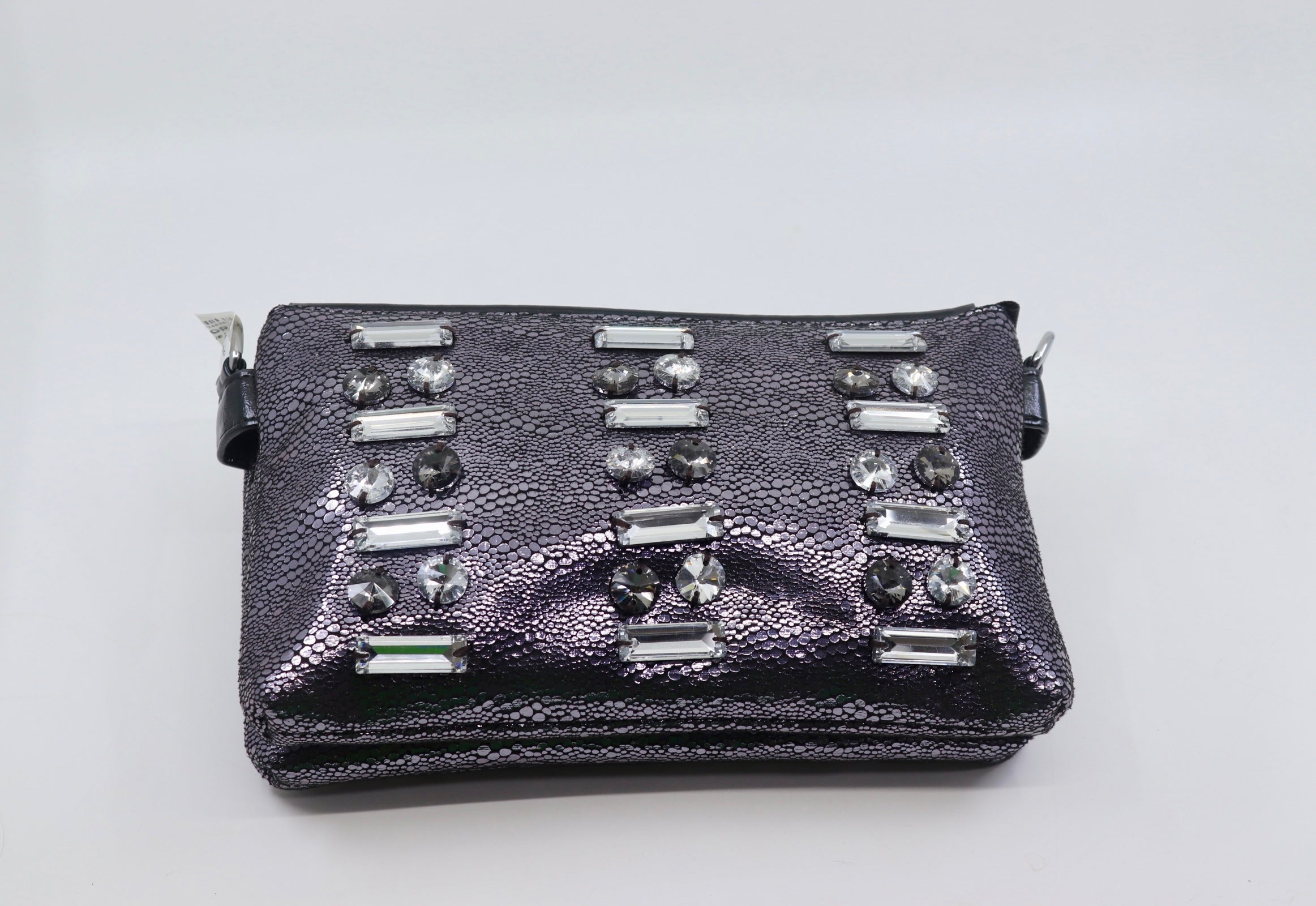 Stones embellish pouch (Sb92)