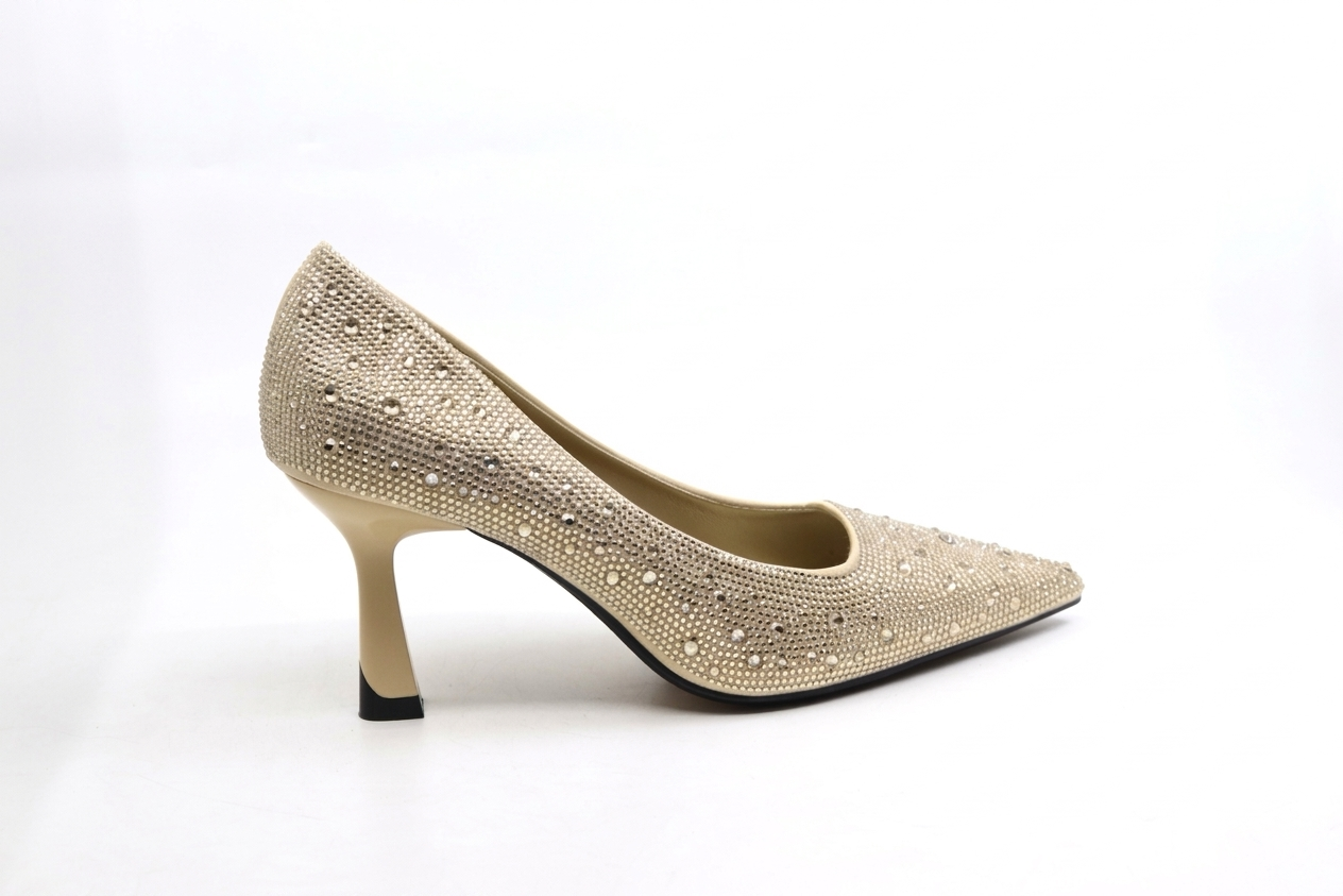 Stones Embellished Court Shoes - (UG08)