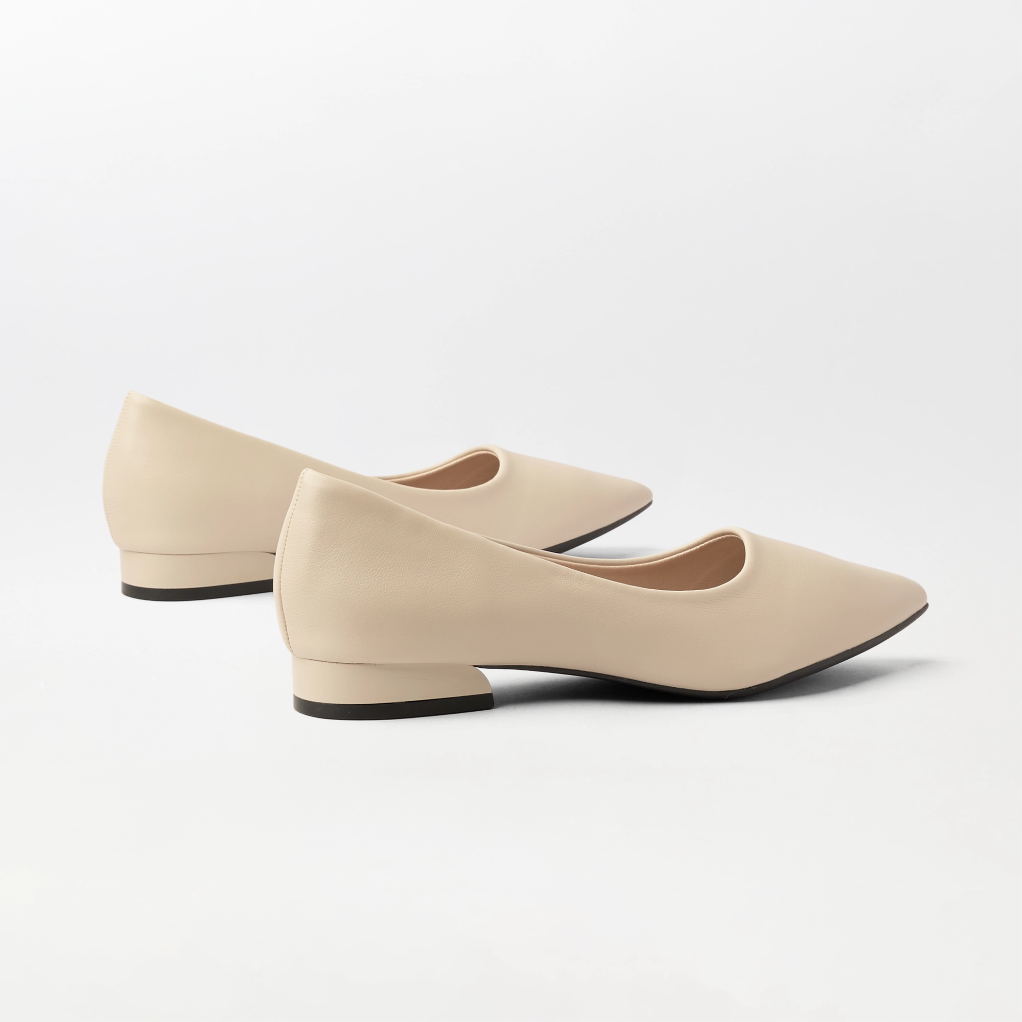 Pointed Toe Block Heel Pumps Beige - (FS97)