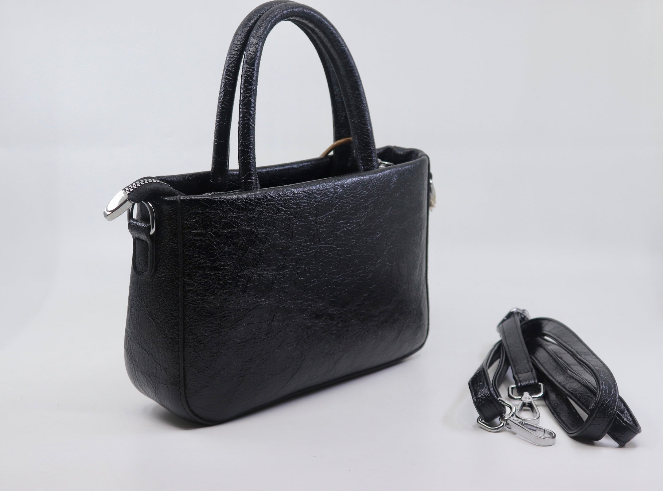 Small bag with charms (SB76)