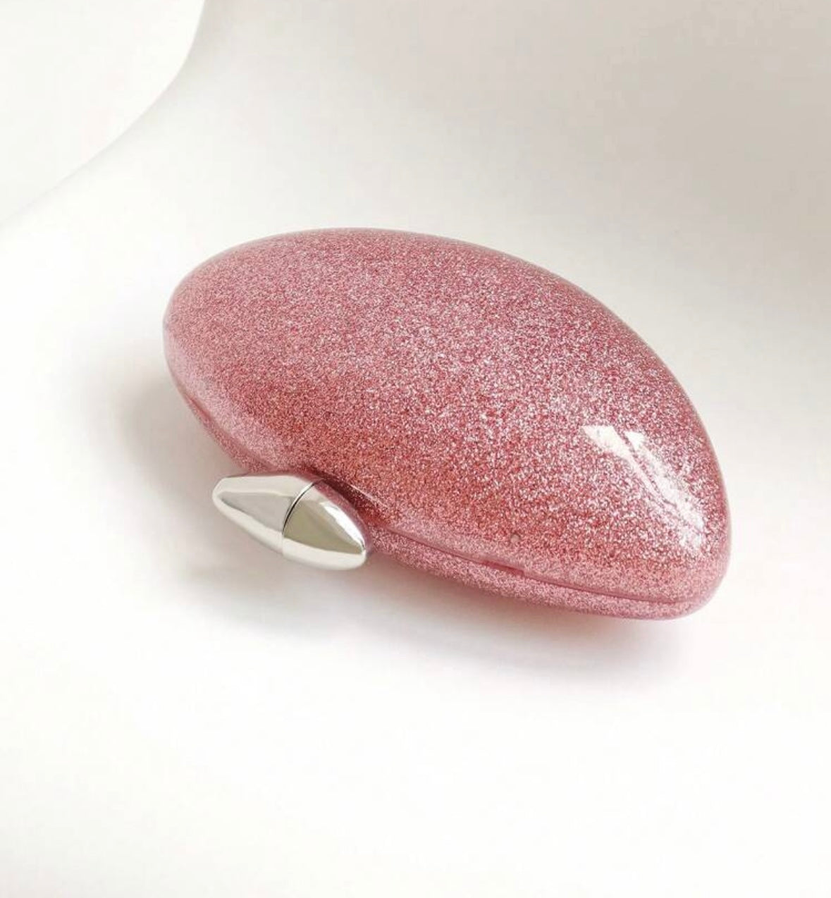 Acrylic clutch 
(SB217)
