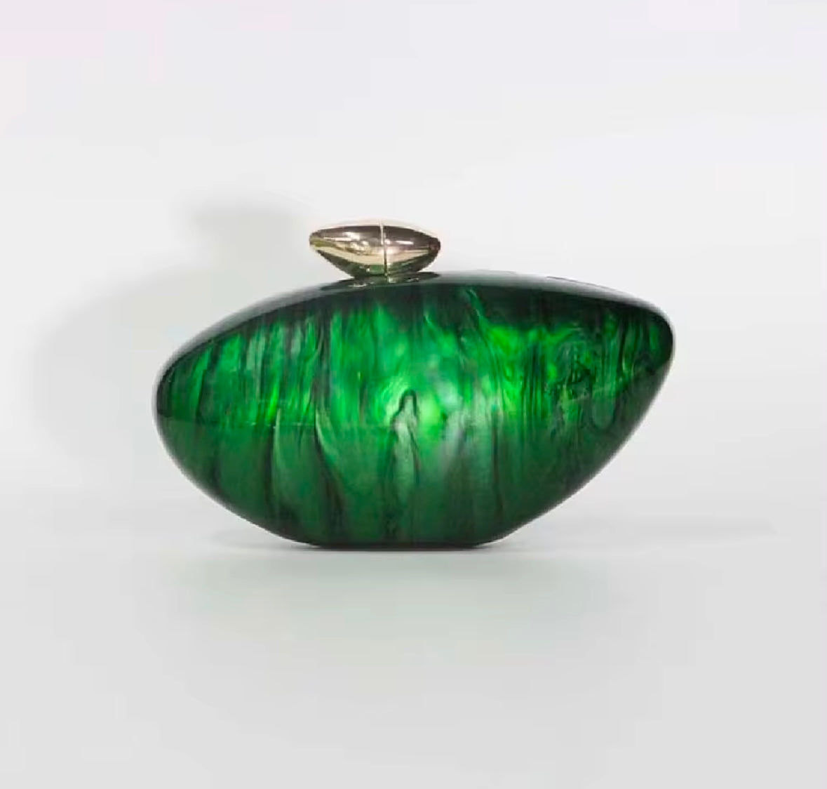 Acrylic clutch 
(SB217)