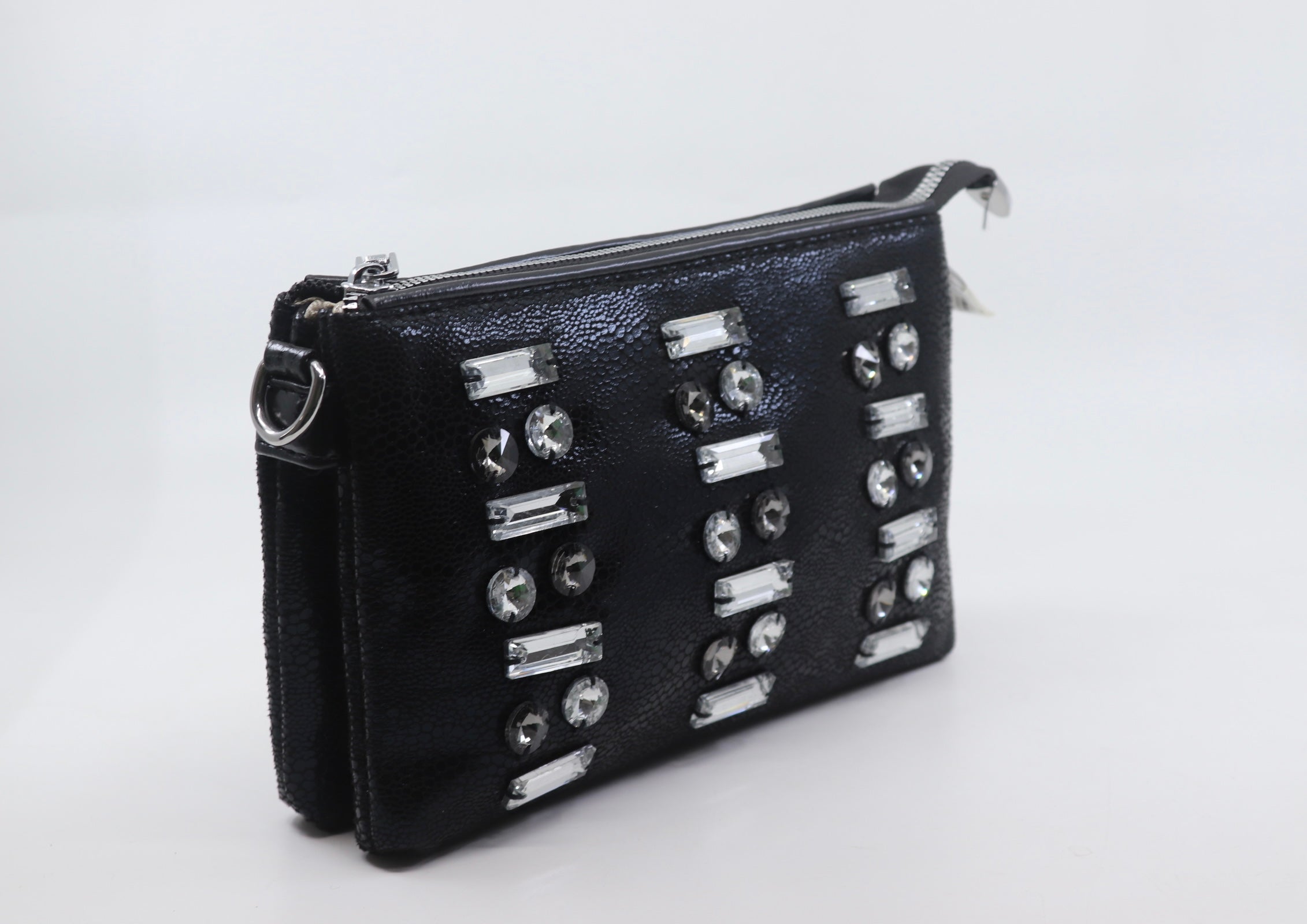 Stones embellish pouch (Sb92)