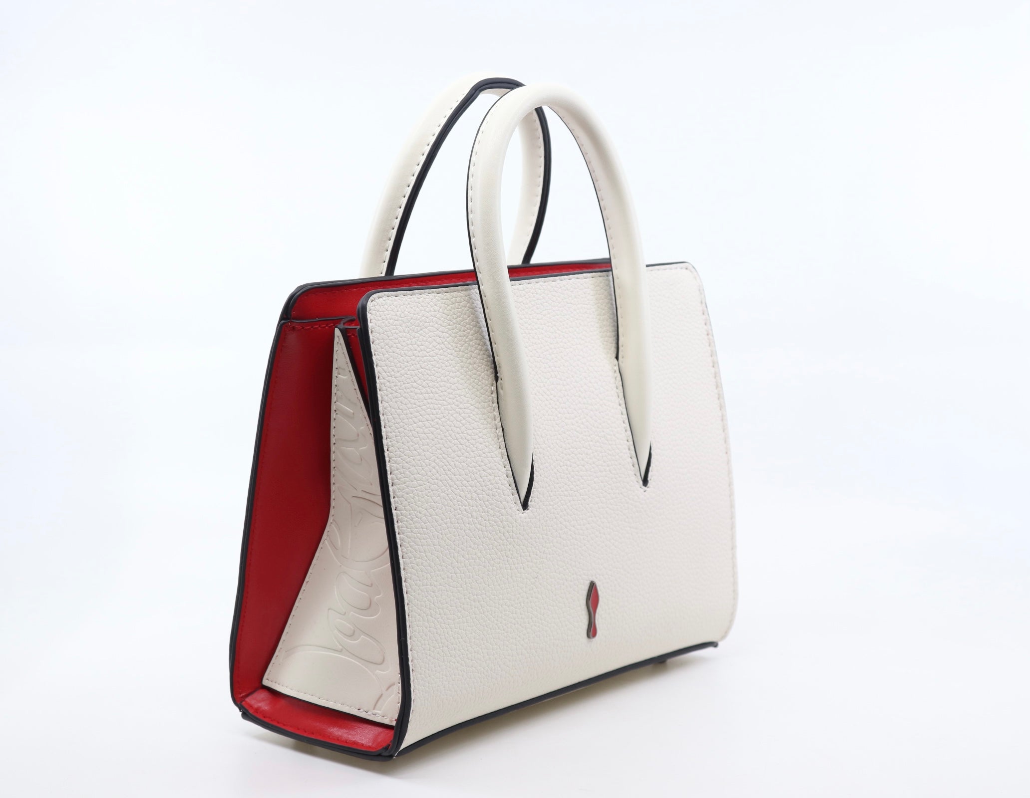 Leather bag embellished with metal studs (SB51)