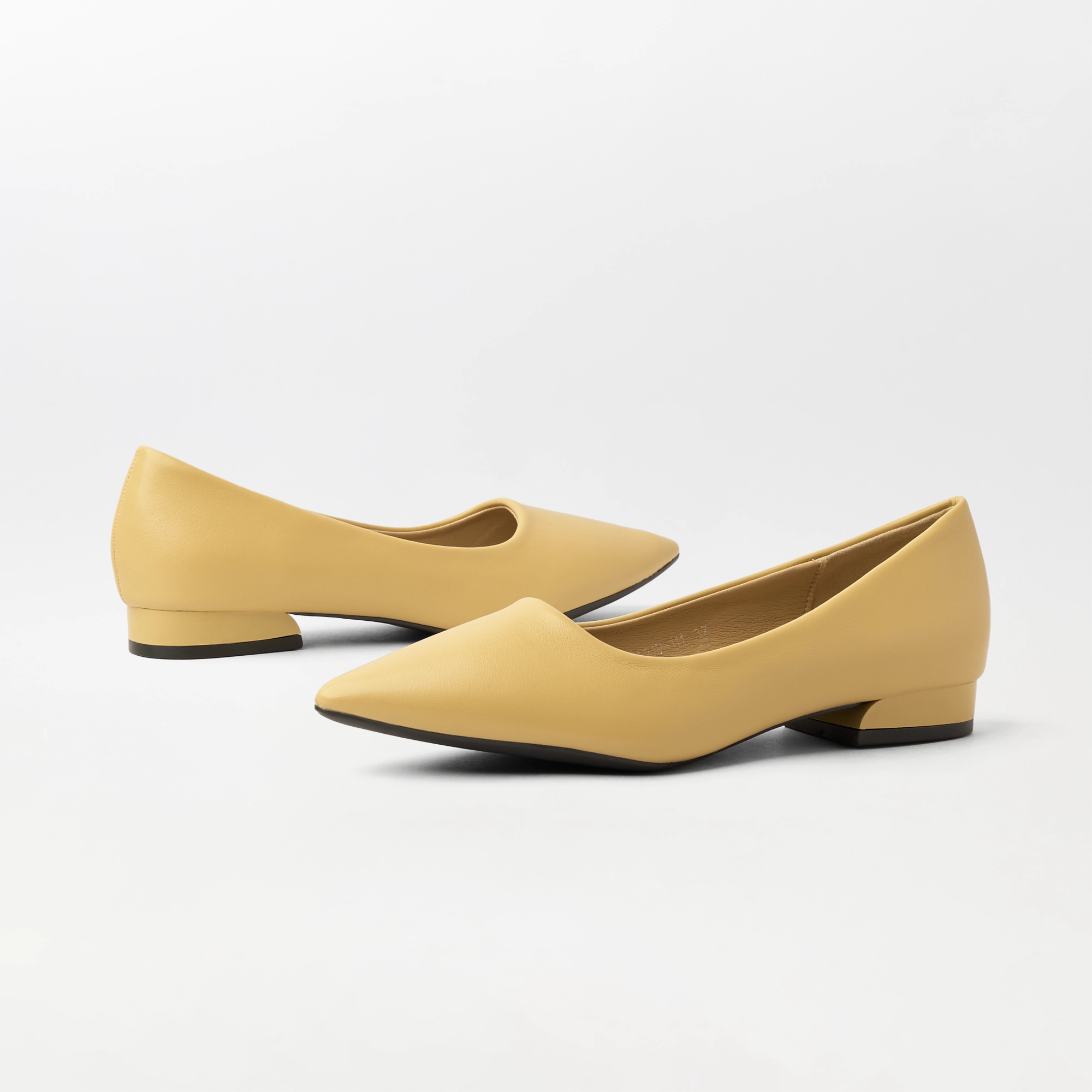 Pointed Toe Block Heel Pumps Yellow - (FS96)